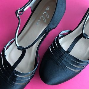 Flapper shoes black size 8.